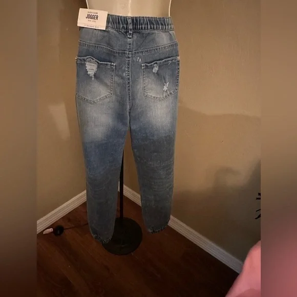 Gemma Rae jogger jeans - Picture 5 of 11